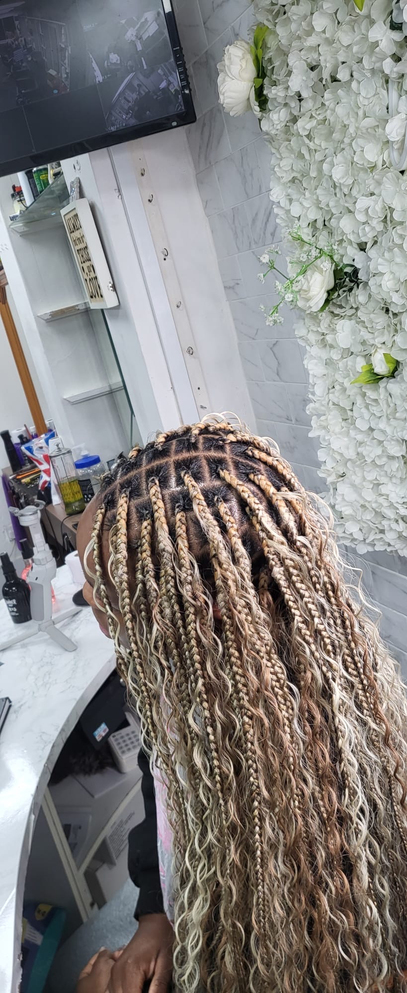 Boho knotless braids with curly ends